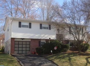 1701 Coolidge Ave, Willow Grove, PA 19090