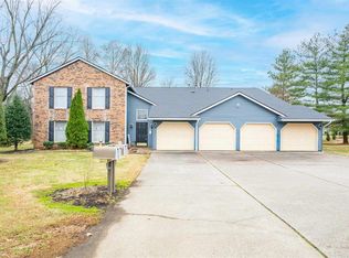 8D Quail Ridge Ct, Owensboro, KY 42303