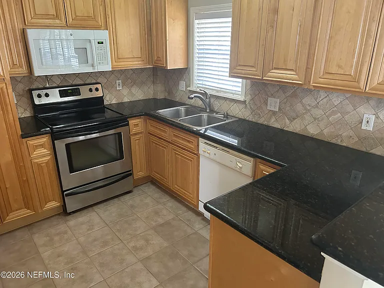 3434 Blanding Blvd #201 — Photo 6