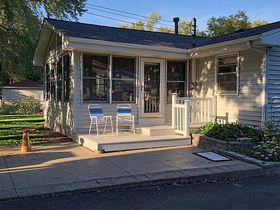 2nd image of 1443 Dayton Ave