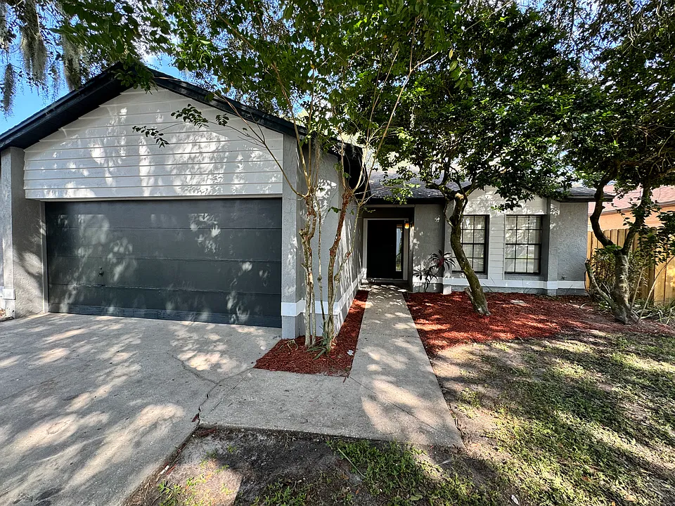 364 Copperstone Cir