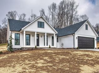 117 Plymouth Dr, Mount Vernon, OH 43050