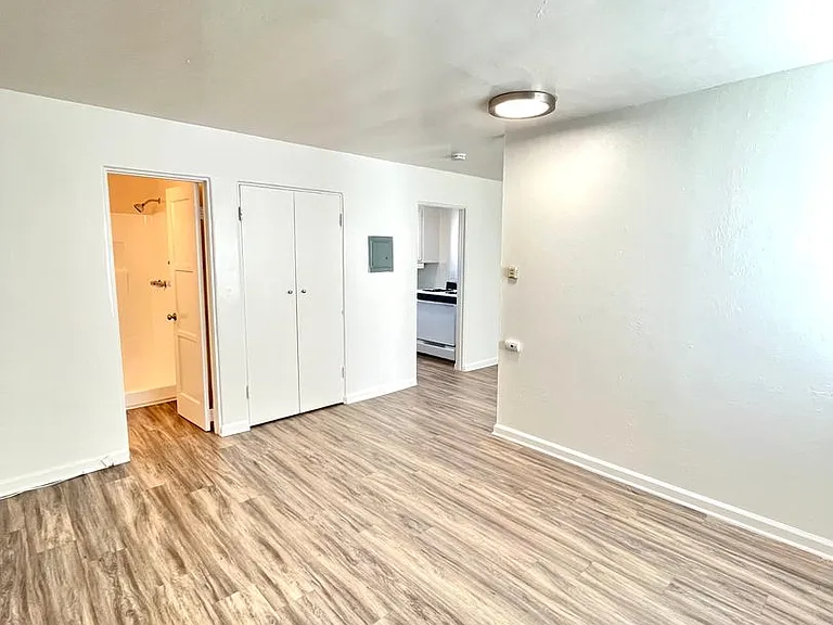 449 El Cajon Blvd — Photo 6