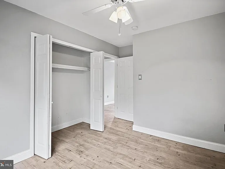 511 Avondale Dr — Photo 47