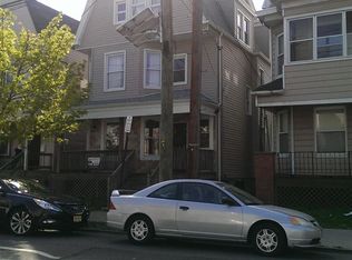 929 S 19th St, Newark, NJ