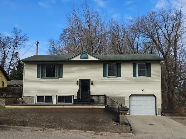 414 SE 14th St, Brainerd, MN 56401