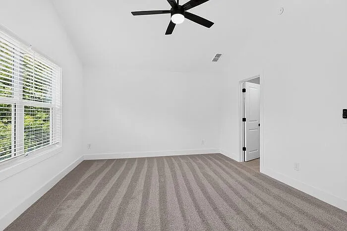 308 E Talleyrand Ave — Photo 23