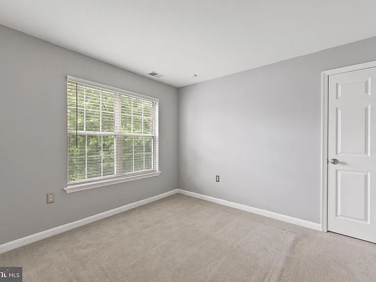 15605 Everglade Ln #A-303 — Photo 21