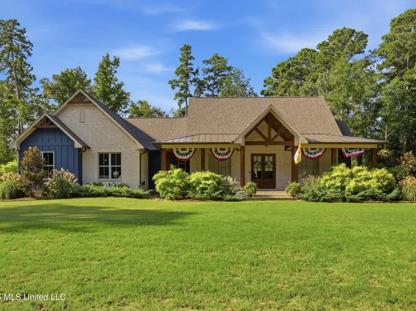 678 Stull Rd, Brandon, MS 39047