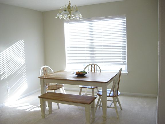 4th image of 2622 Shark Cir
