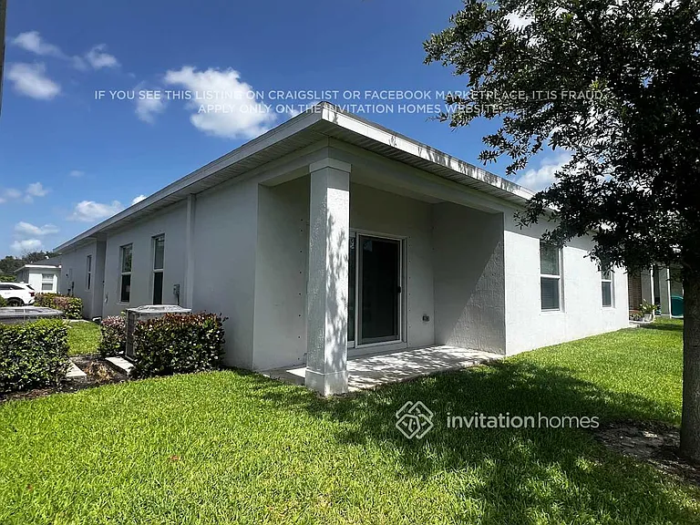 1224 Preston Estates Cir — Photo 11