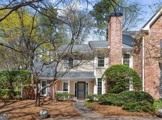 165 River Ridge Ln, Roswell, GA 30075