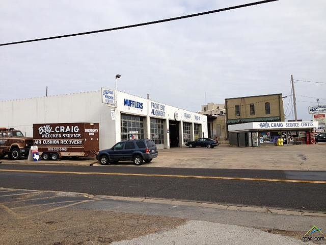 2nd image of 214 W 1st St
