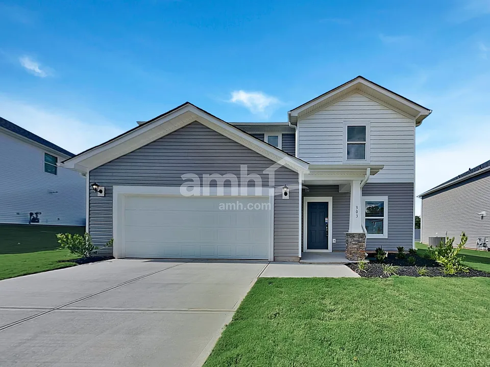 303 Granby Trl