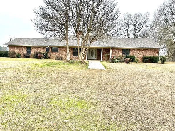 1321 W Johnson St, Nashville, AR 71852