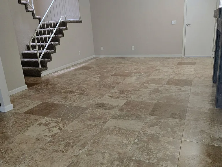 523 Hart Dr #2 — Photo 5