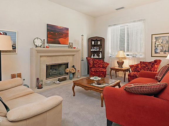 2nd image of 3344 Olivegrove Pl
