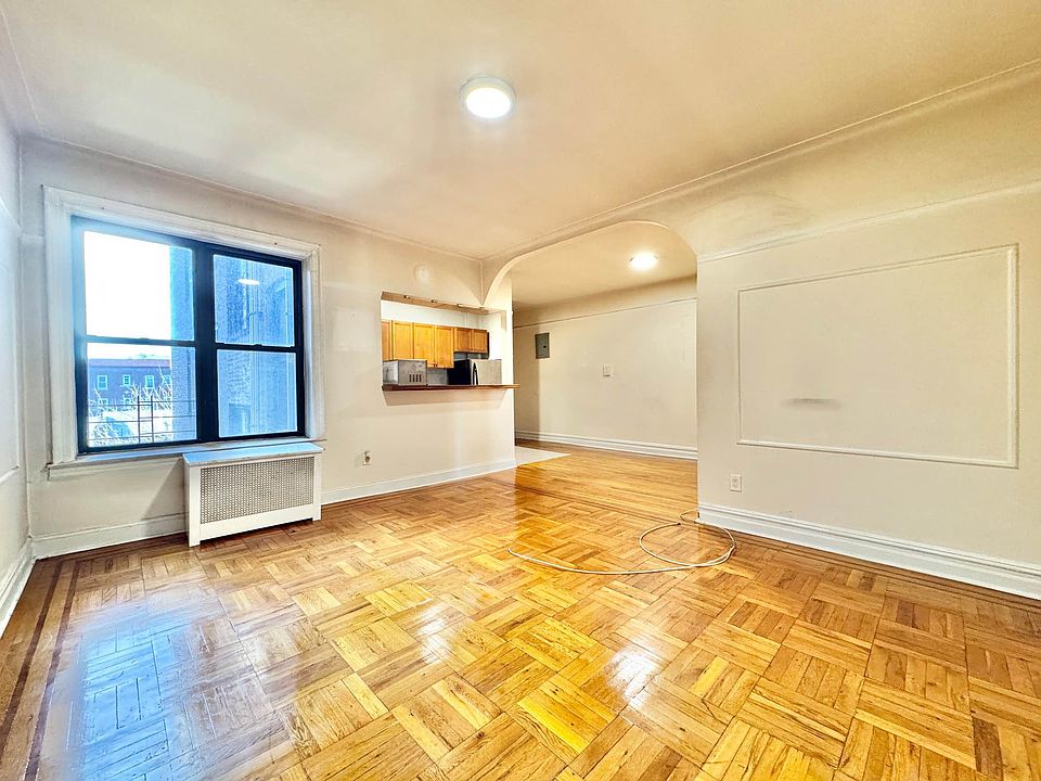 1st image of 45-32 44th St #4D