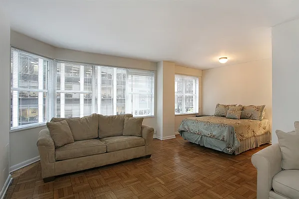 Rented by Corcoran | media 17