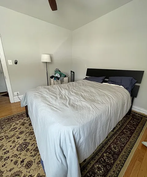1441 W Berteau Ave #3R — Photo 15