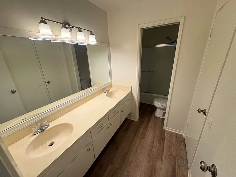 3135 Harbor Blvd — Photo 23