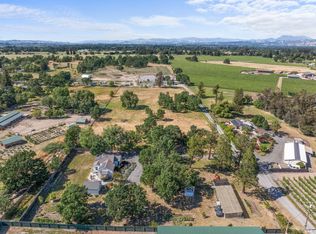 5275 Sebastopol Rd, Santa Rosa, CA 95407