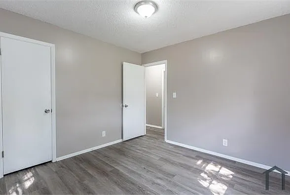 6309 S Owasso Ave — Photo 11