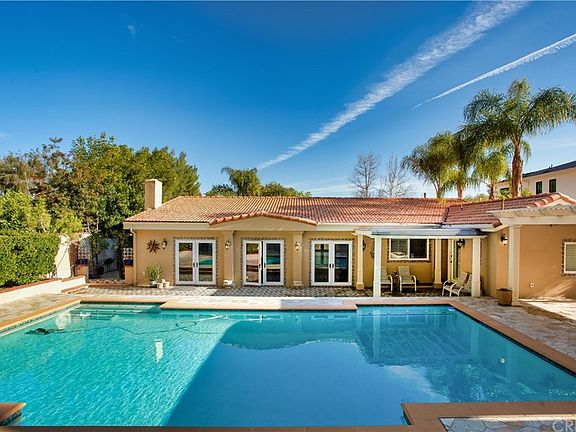 2nd image of 4281 Aleman Dr