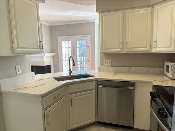 5325 Bent Tree Forest Dr APT 2230, Dallas, TX 75248