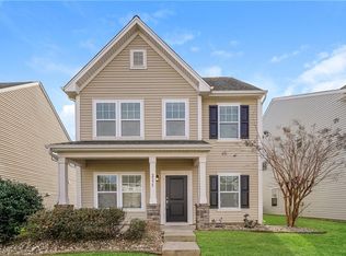 2375 Autumn Mist Dr, Winston Salem, NC 27103