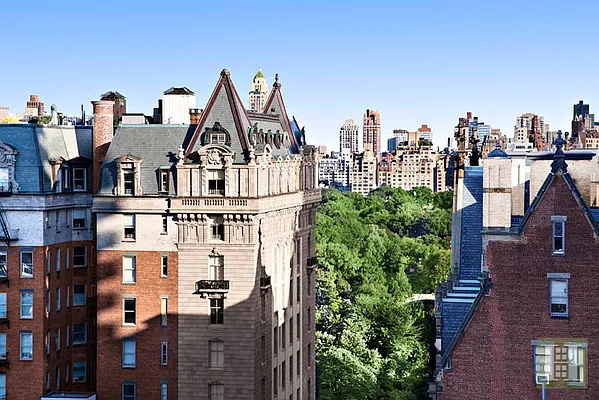 Sold by Halstead Real Estate | media 27