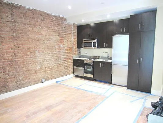 Rented by Mark David | media 49