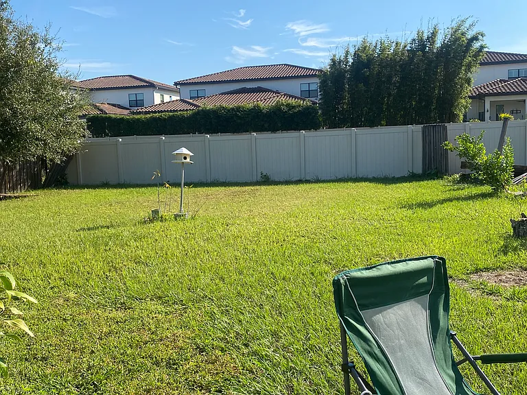 5105 Lawnton Ct — Photo 1