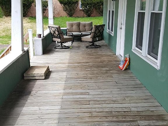 Front portion of wrap around