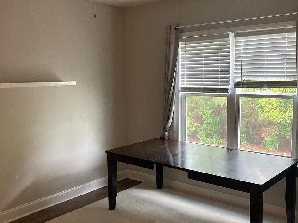 1st image of 200 N Stingray Ln #200