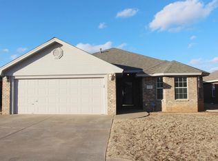 1922 76th St, Lubbock, TX 79423