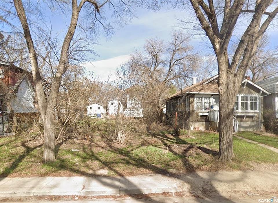 1st image of 1421 Garnet STREET S