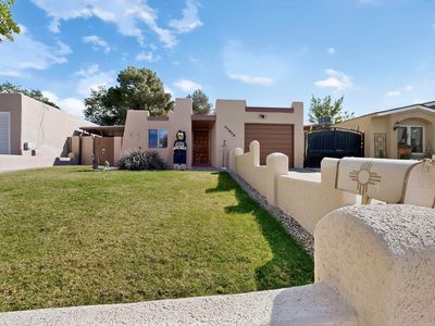 616 Mountain View Ave NE, Albuquerque, NM, 87123