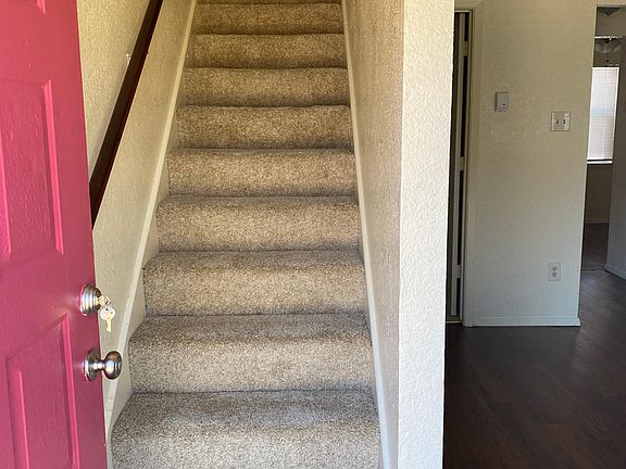 4th image of 3073 W Sycamore Cir #3073