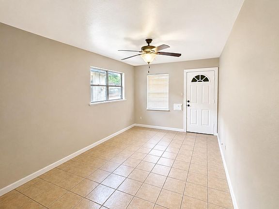3rd image of 2401 Hadley Ave