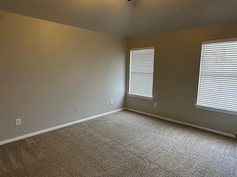 529 Port Allen Dr — Photo 7
