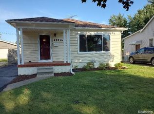 24916 Tuscany Ave, Eastpointe, MI 48021