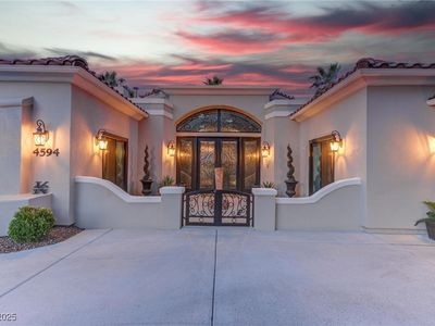 4594 Blue Mesa Way, Las Vegas, NV, 89129