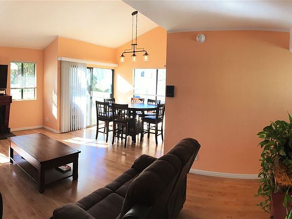 2. 22107 Burbank Blvd #5_Living Room