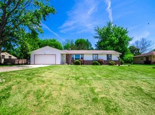 4212 Hillcrest Dr, Oneida, WI 54155