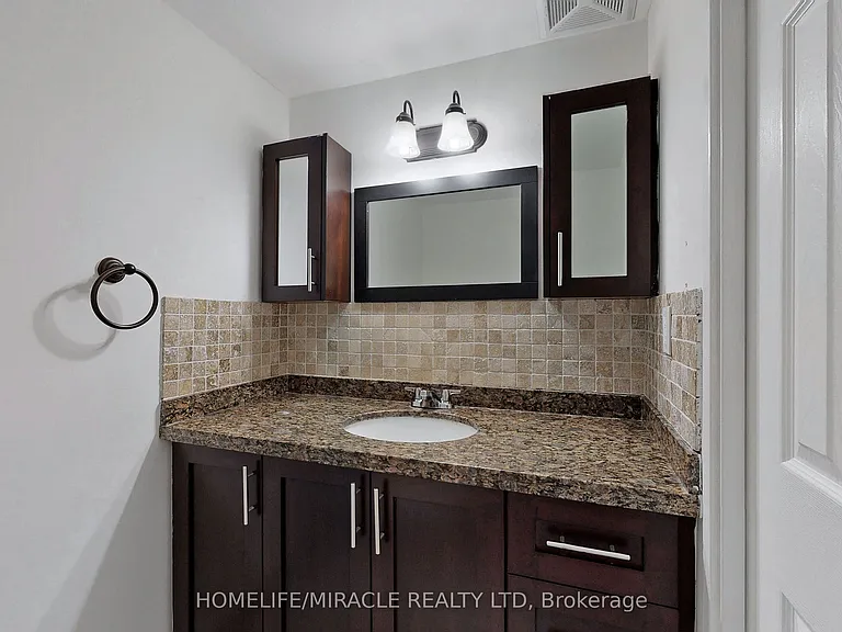10 Tobermory Dr #1206 — Photo 25