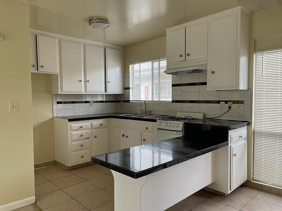 1st image of 2501 Olive Ave APT 25