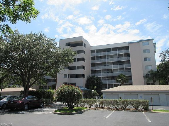 2nd image of 285 Naples Cove Dr APT 1605