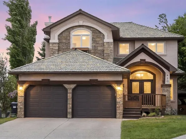 410 E Royal Crest Bay NW, Calgary, AB T3G 4M8
