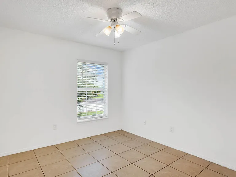 3651 N Goldenrod Rd #B203 — Photo 13